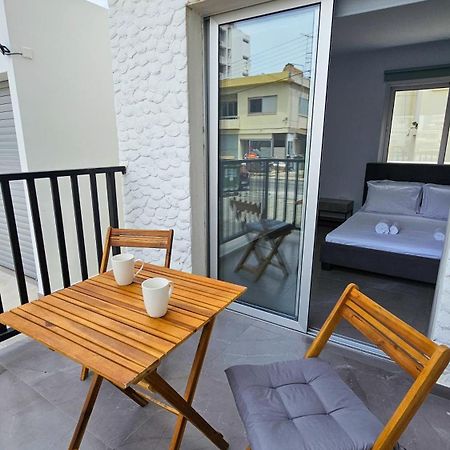 Eviathe Apartments Larnaca Buitenkant foto